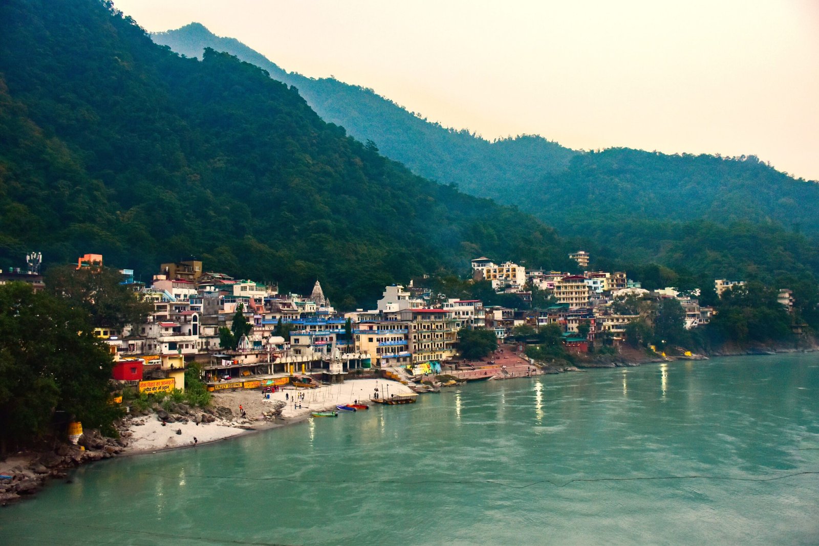 view-from-ram-jhula-rishikesh (1)